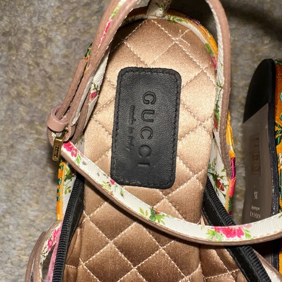 Gucci Platforms with Detachable Slipper - Picture 2 of 16